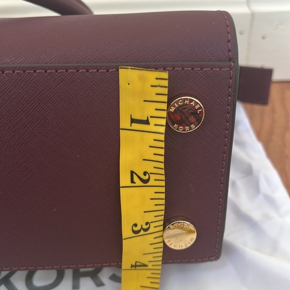 NWT! Michael Kors medium Selma merlot leather satchel . - Picture 8 of 13